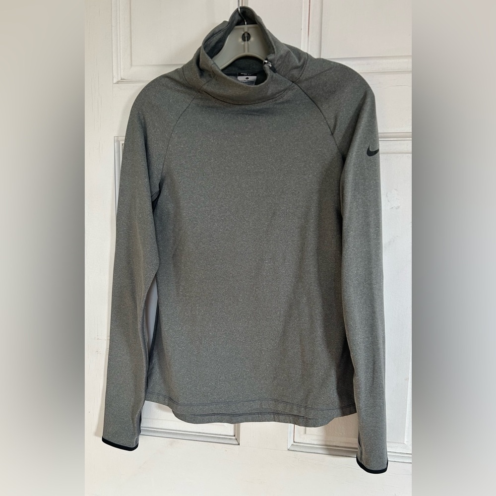 Nike Pro Dri-FIT Gray Pullover with Zip at Neck and Thumbholes. Large